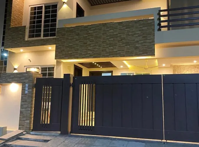 Continental Boutique House Bed & Breakfast Islamabad