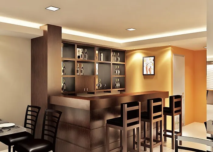 Encore Inn