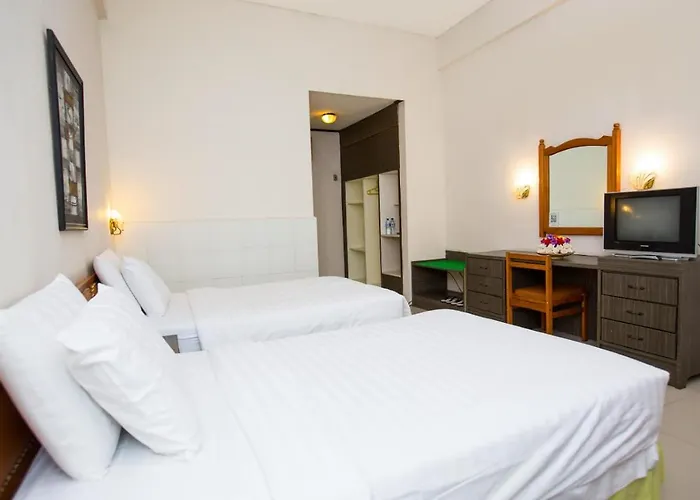 Green Garden Hotel