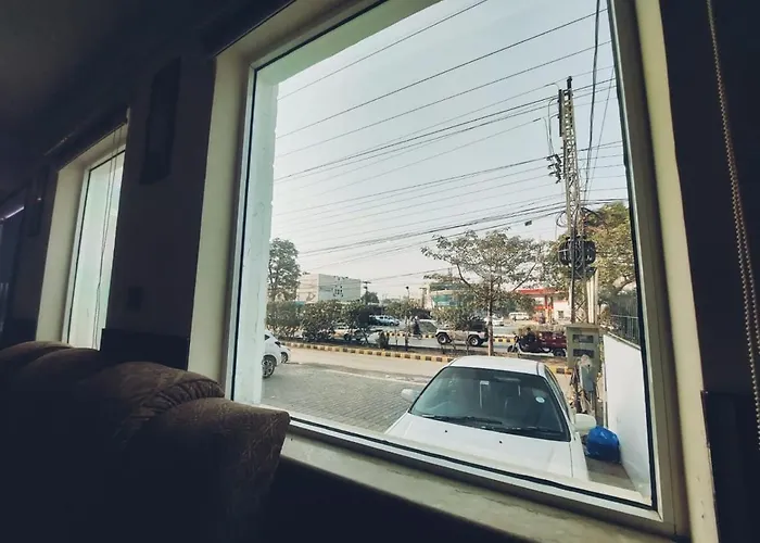 Hotel White Pearl
