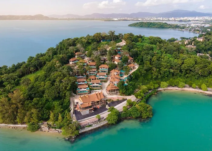 Sinae Phuket Luxury Hotel