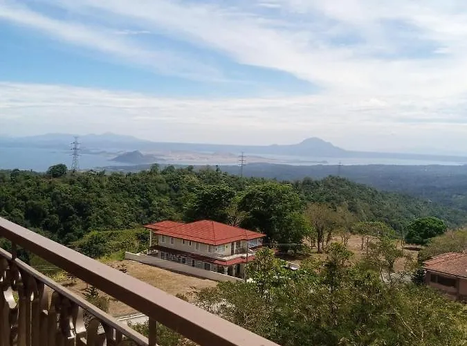 Splendido Tagaytay Taal Lake Staycation Free Parking Netflix No Free Pool No Pet