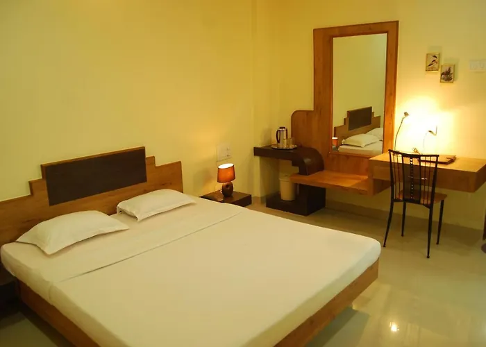 Kuber Inn Shirdi