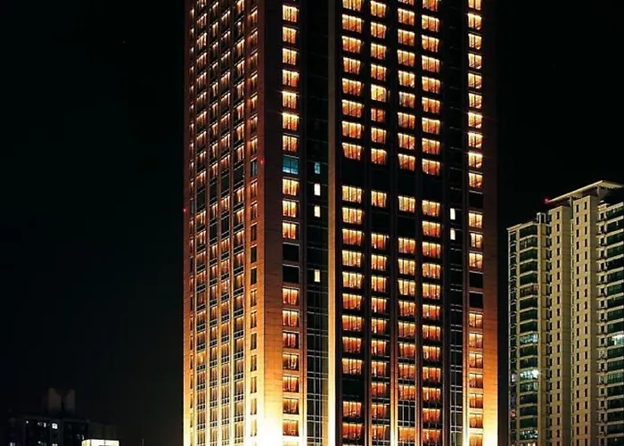 Wyndham Grand Plaza Royale Oriental Shanghai
