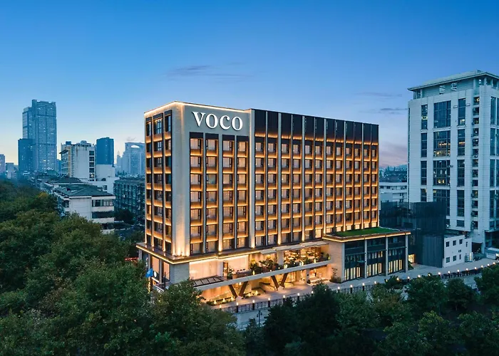 Voco Nanjing Oriental Pearl Hotel