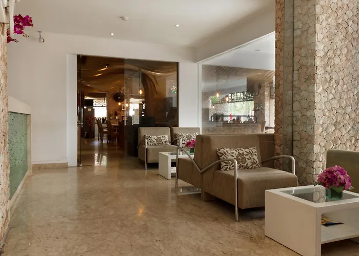 Kuta Angel Hotel - Luxurious Living
