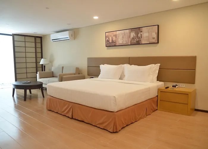 Jinjiang Inn - Makati