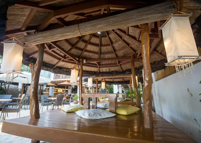 Sur Beach Resort Boracay