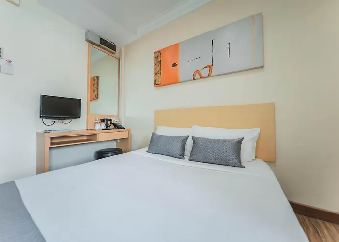 Hotel 81 Joy