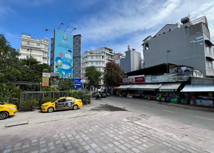 Silk Hong Ha Airport Hotel Ho Chi Minh City