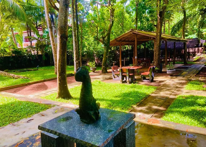 Manel Villa Bentota