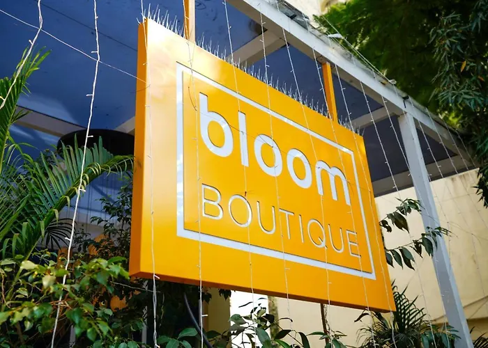Bloom Boutique L Bandra