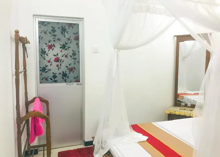 Sahana Sri Villa