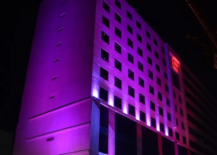 E Hotel Madrás