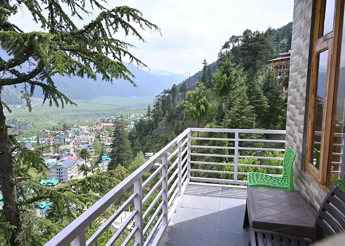 Hotel Seven Hills Manali
