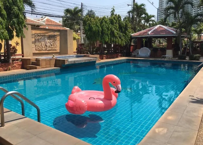 Safari Riviera Resort