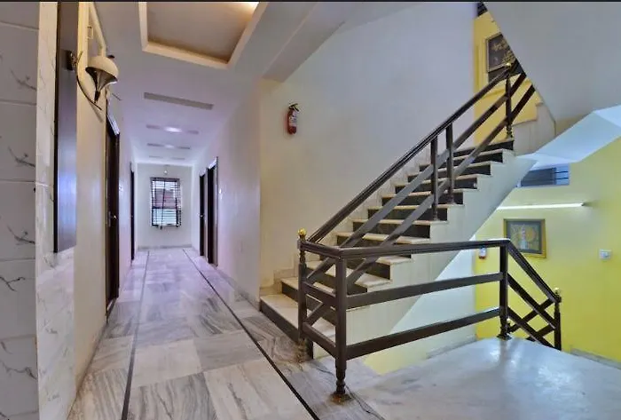 Hotel Aroma Classic Jaipur
