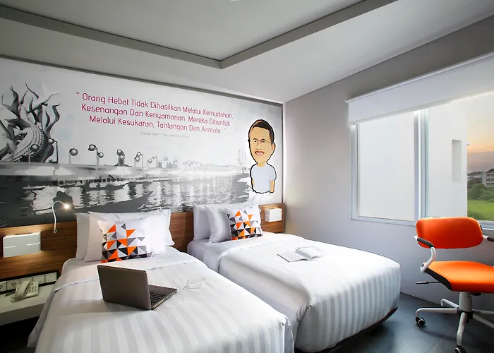 Berry Biz Hotel Seminyak 