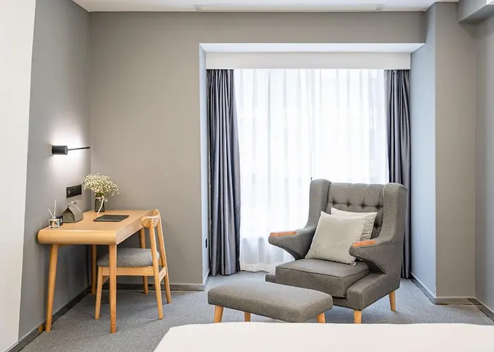 Weiming Hotel Chengdu