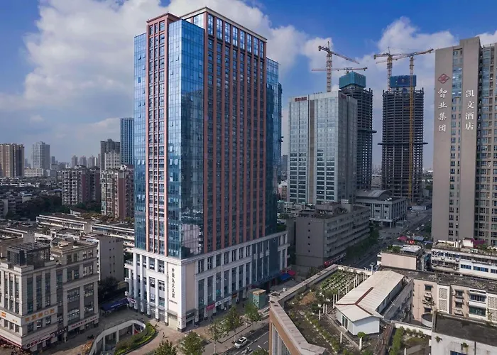 Chengdu Southwest Jiaotongda Shawan Subway Station Atour Hotel