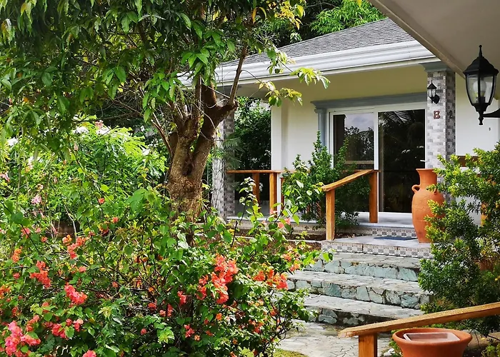 Garden Bungalows Resort
