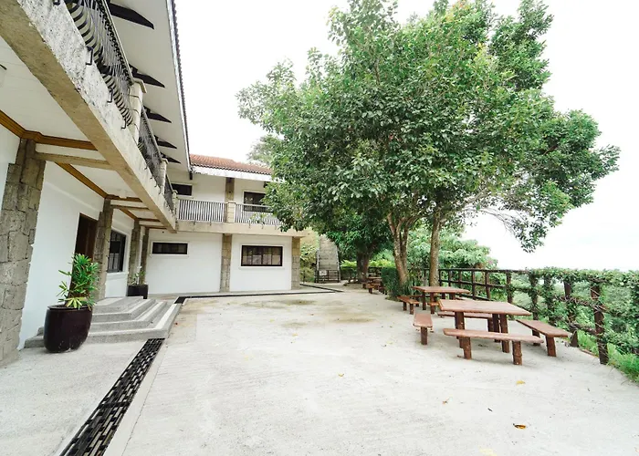 Sol Y Viento Mountain Hot Springs Resort Calamba 