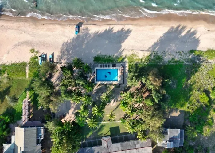 Hotel Coral Bay