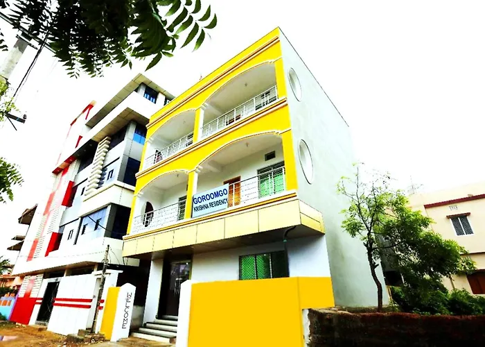 Goroomgo Krishna Residency: Beachside Comfort with Award-Winning Service Puri