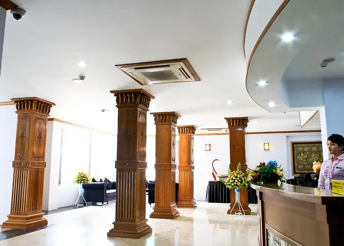 Hotel 7 Mile Yangon