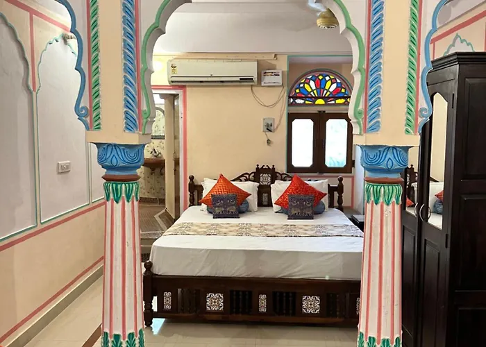 Rawla Mrignayani Palace