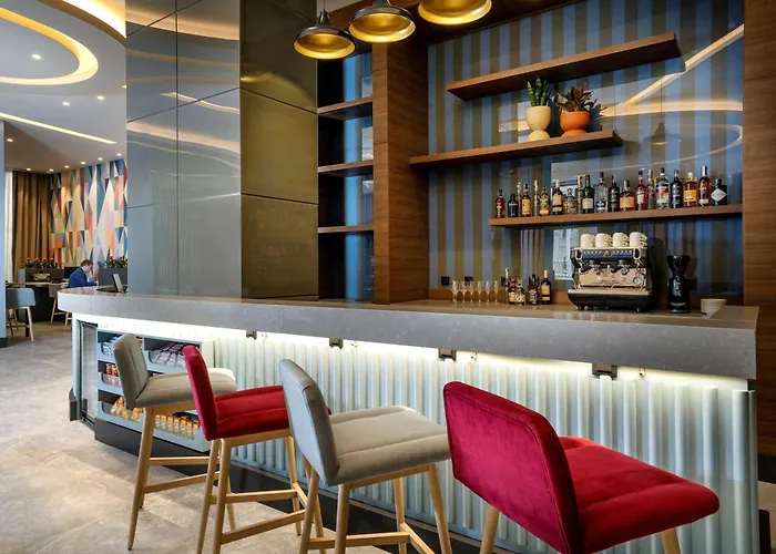 Hotel Hampton By Hilton Taskent