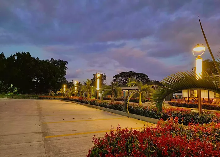 Aurora Villas And Cabin Resort