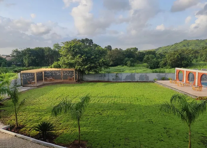 Pushp Vatika Resort & Lawns