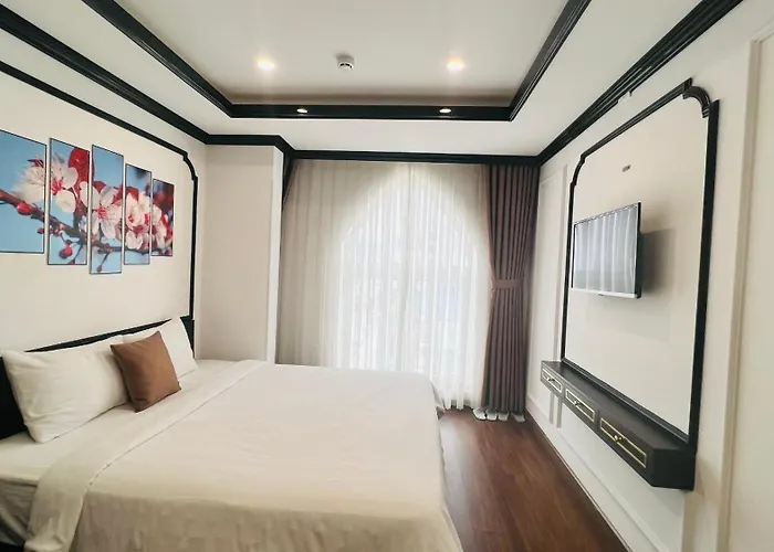 Phuong Dong Hotel And Apartment Quy Nhon