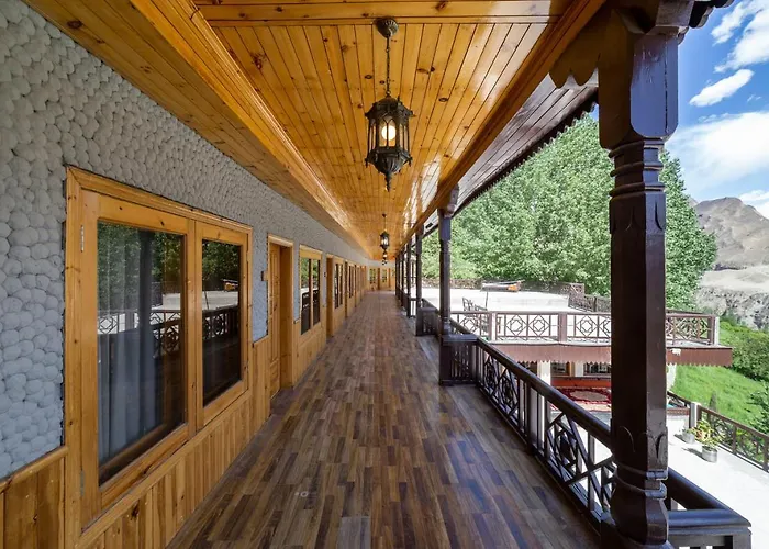 Roomy Daastaan Hotel, Karimabad 