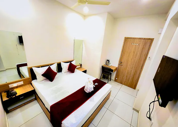 Hotel Near Me, Rajkot