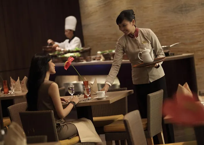 Hotel Santika Pandegiling - Surabaya
