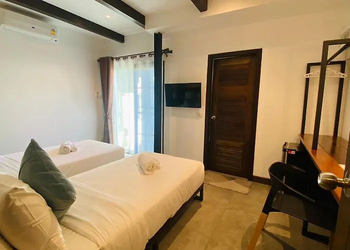 The Eight Ratvithi House Hotel Chiang Mai