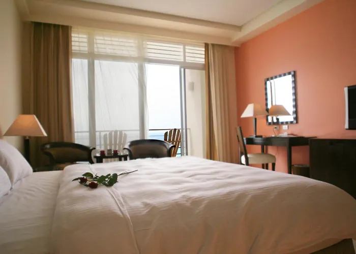 Chateau Beach Resort Kenting