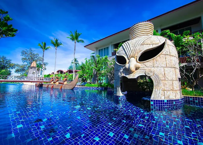 Graceland Khaolak Beachfront Resort
