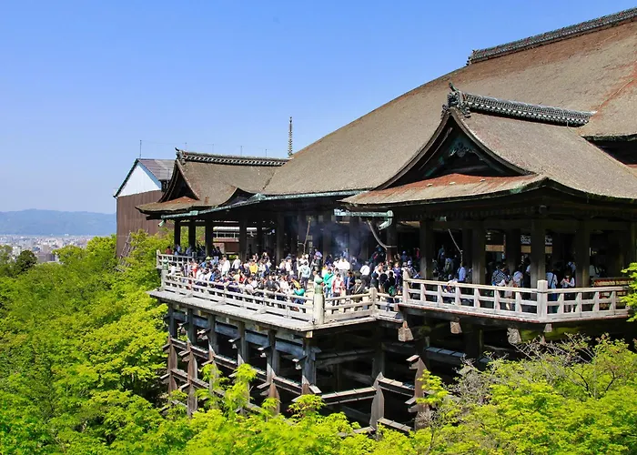 Ref Kyoto Hachijoguchi By Vessel Hotels