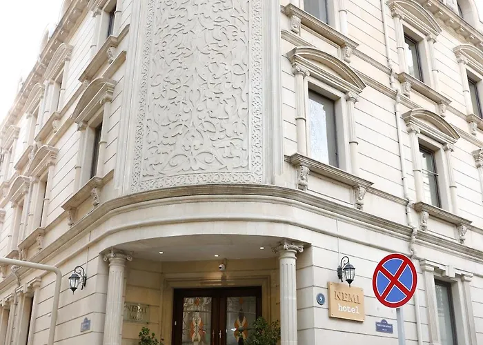 Nemi Baku Center Hotel