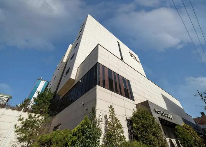 Hotel Cube