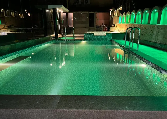 Hotel Royale Palace Mount Abu