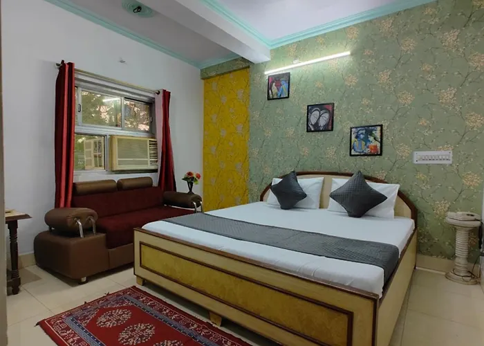 Hotel Swarajya Palace Agra 