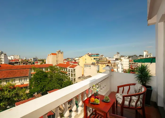 Delica Premium Hotel