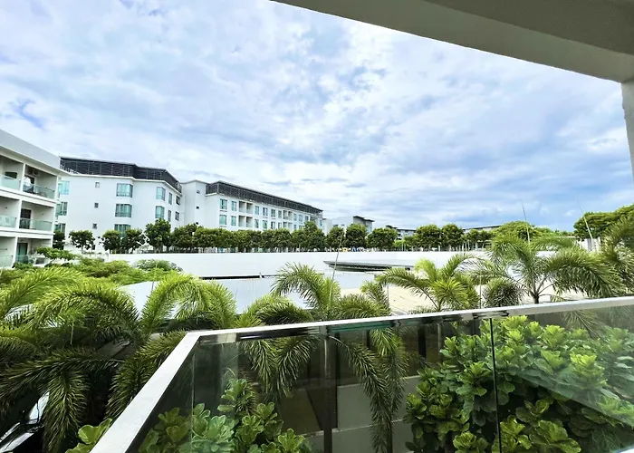Margo Istay - The Loft Imago Kota Kinabalu