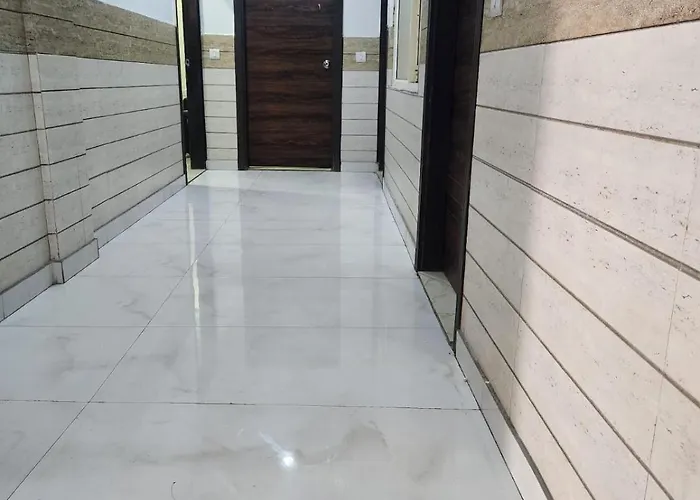 'Hotel Grand Lowsan