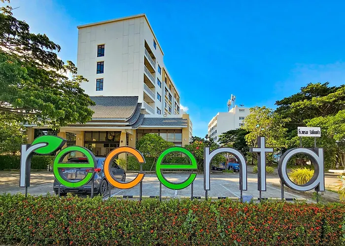 Recenta Suite Phuket Suanluang