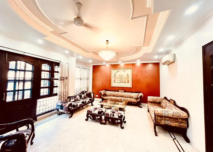 South Inn - Green Park South Delhi